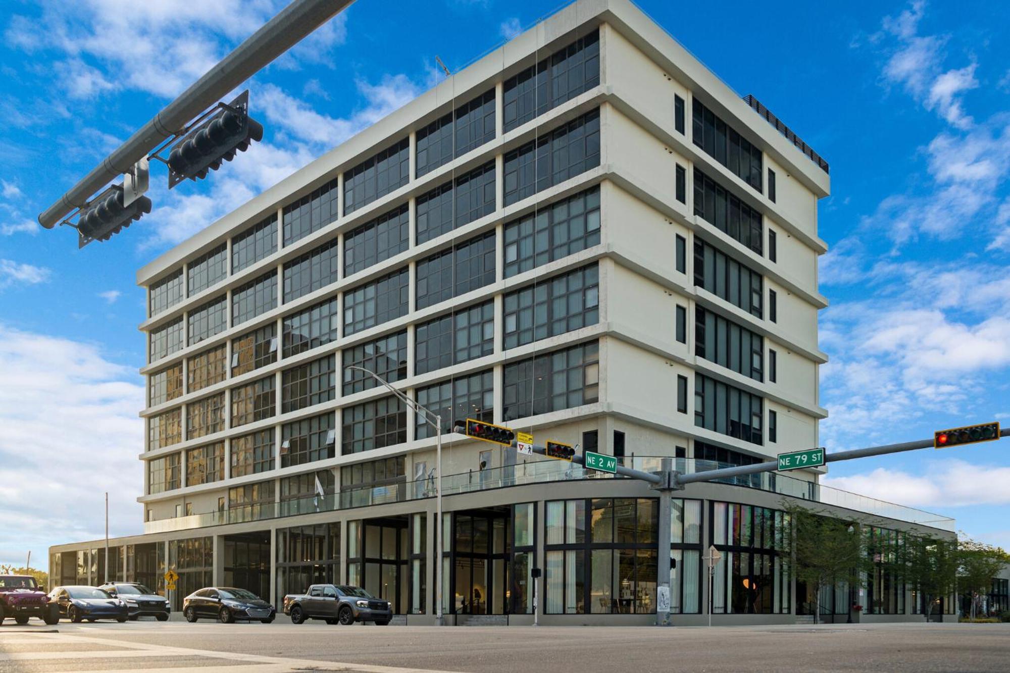 מיאמי Roami At Little River Lofts מראה חיצוני תמונה